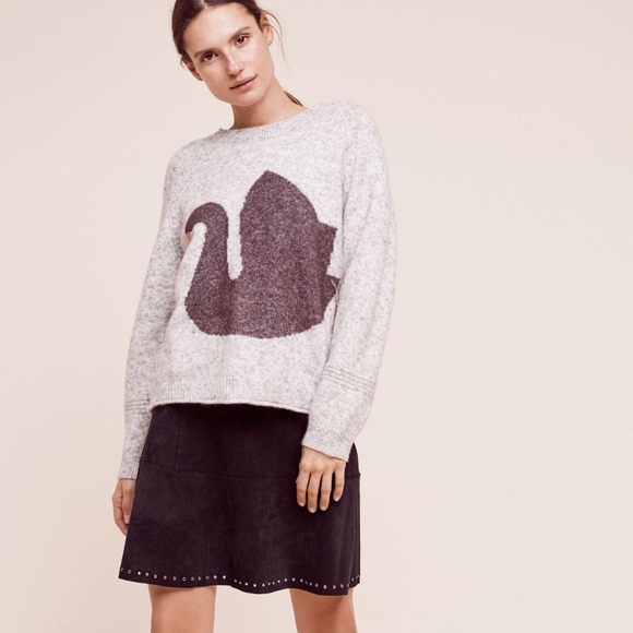 Basel Swan Sweater 